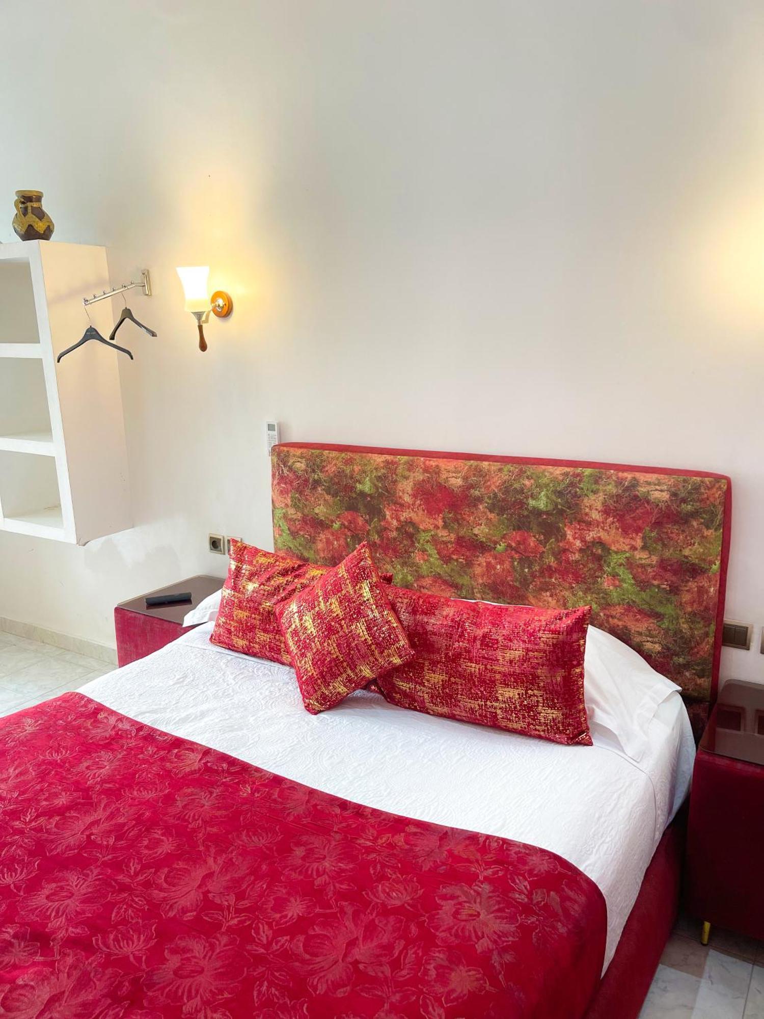 Hotel Palace Tanger Kültér fotó
